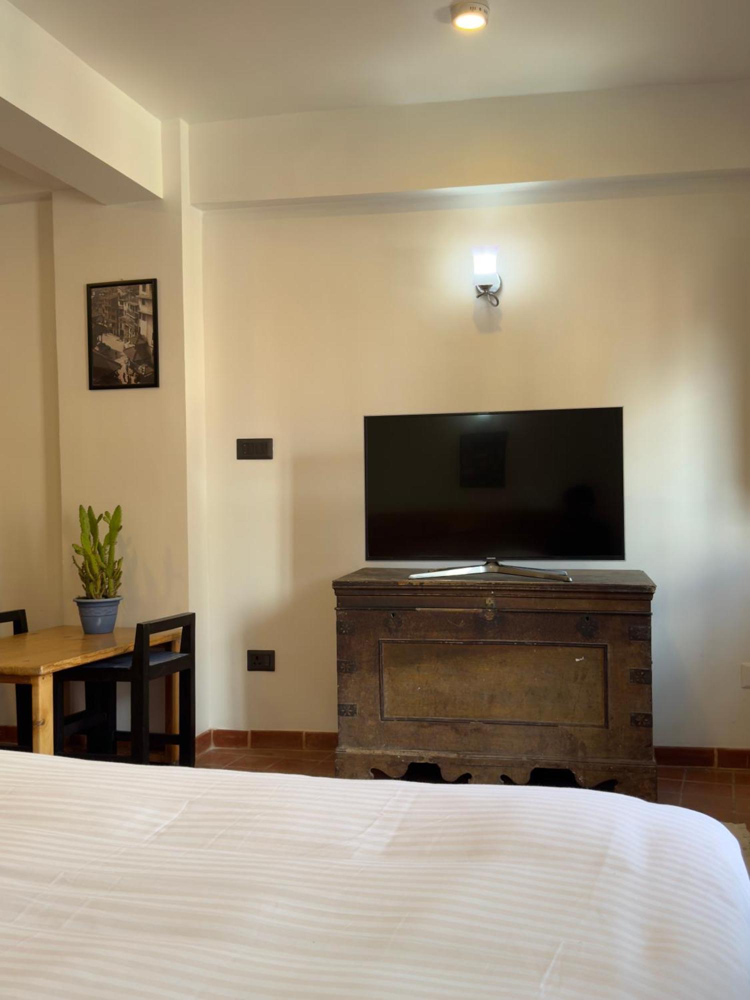Karuna Hotel Patan Kathmandu Exterior photo